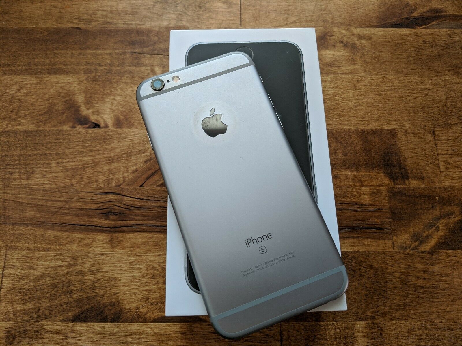 Apple iPhone 6 - Refurbished